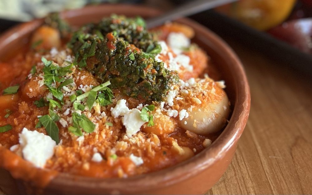 Social spots from Ocho