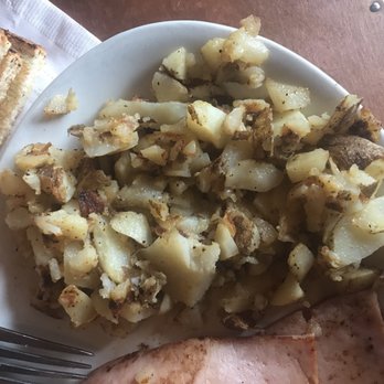 Carver Brewing Co. - Failing breakfast potatoes!!!! SAD - New American Near Me - Durango, Colorado