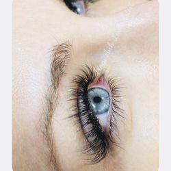 Tram Anh Lash Artist - Natural volume