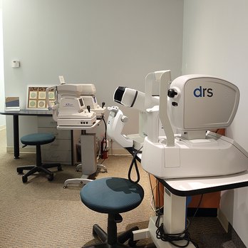 Westbrook Vision Clinic - Optometrists Near Me - Calgary, Alberta Westbrook Vision Clinic - Optometrists Near Me - Calgary, Alberta