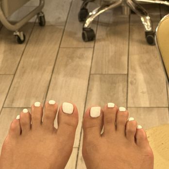 Olivia's Nail Pedispa - Nail Salons Near Me - Simi Valley, California