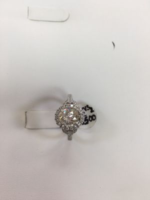 Hong Duc Jewelry by null