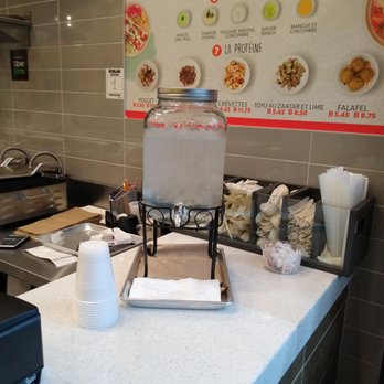 Humus Bol - Free water - Middle Eastern Near Me - Montreal, Quebec