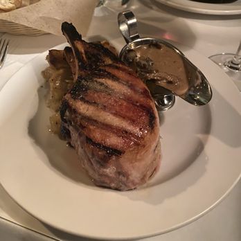 La Bonne Table - Pork chop - French Near Me - San Diego, California La Bonne Table - Pork chop - French Near Me - San Diego, California