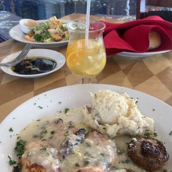 Frugatti's - Chicken Marsala garlic mashed potatoes stuffed mushrooms - Italian Near Me - Bakersfield, California