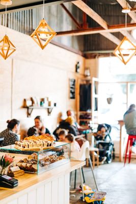Trader & Co. Cafe by null