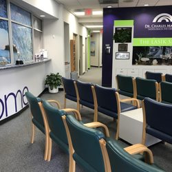 Charles C Manger III, MD - Saddleback Eye Center - Front Reception Area