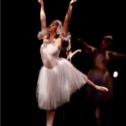 Ballet North - Act 2 Swans, Waltz, an arabesque en pointe, June 9 2018