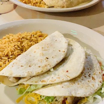 Playa Azul - Tacos el pescado - Mexican Near Me - Wichita, Kansas Playa Azul - Tacos el pescado - Mexican Near Me - Wichita, Kansas