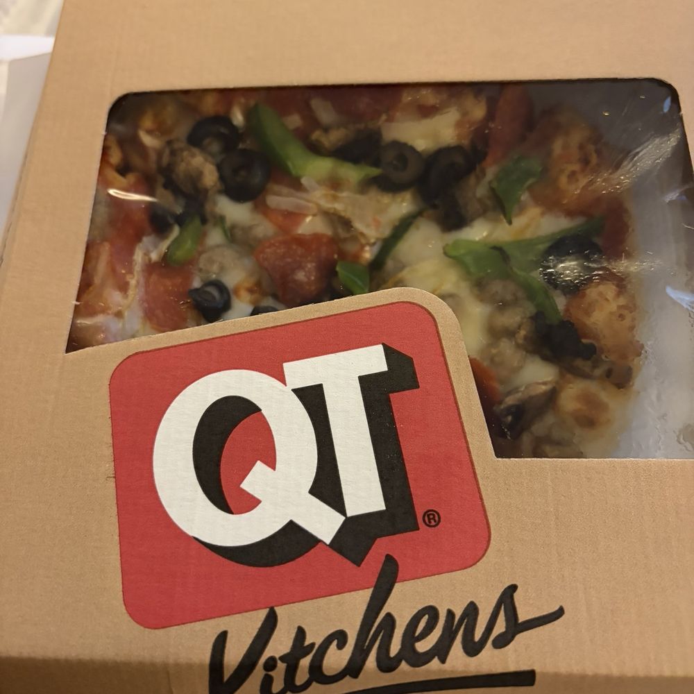 QuikTrip - Supreme pizza - Gas Stations Near Me - Saraland, Alabama QuikTrip - Supreme pizza - Gas Stations Near Me - Saraland, Alabama
