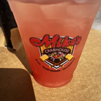 Mike's Bar & Crab House - Watermelon Margarita - Seafood Near Me - Riva, Maryland
