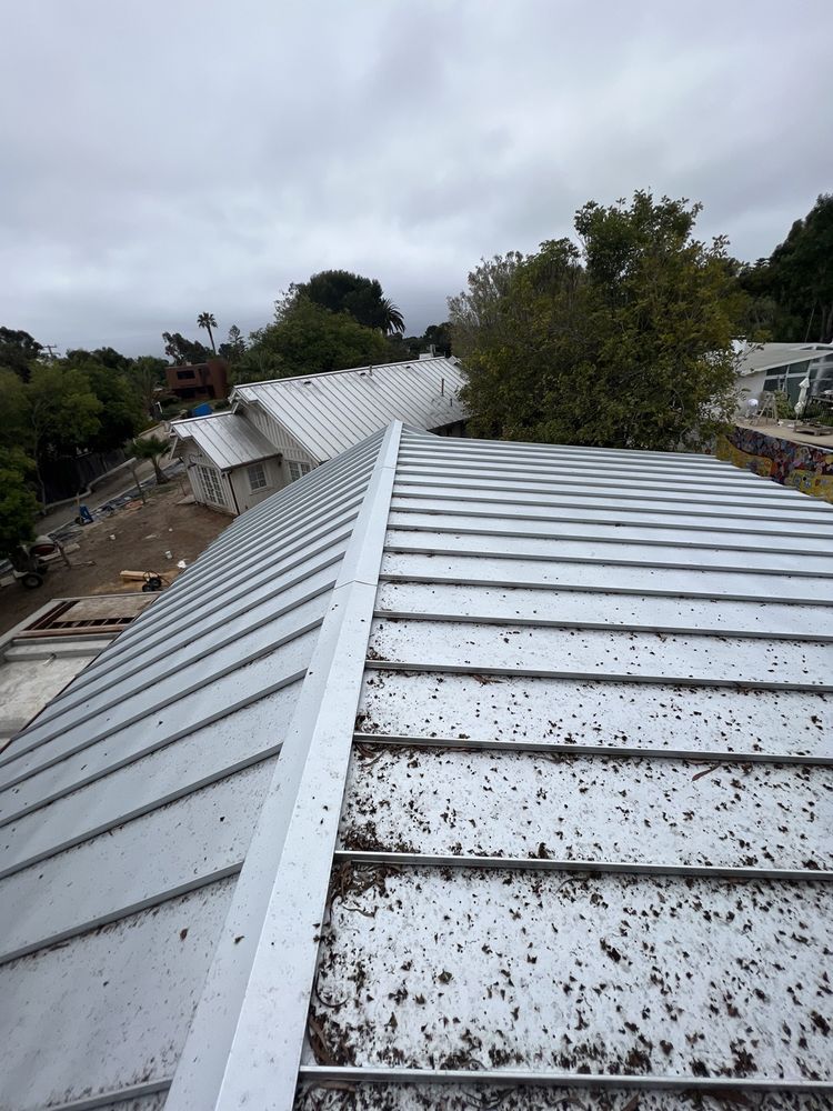 Slide of Lizama Metal Roofing