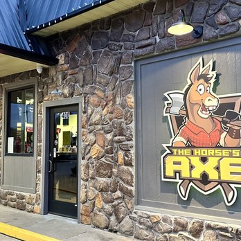 The Horse's Axe - Denton - Axe Throwing Near Me - Denton, Texas