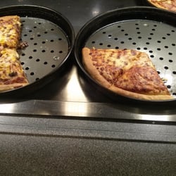 Pizza Hut - Fast-Food in Wagenrad-Form