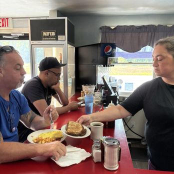 Mel's Raspberry Patch - Five person bar - New American Near Me - Sanford, Maine