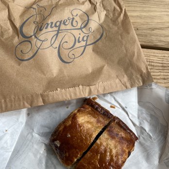 Ginger Pig - traditional sausage roll - Meat Shops Near Me - London, XGL Ginger Pig - traditional sausage roll - Meat Shops Near Me - London, XGL