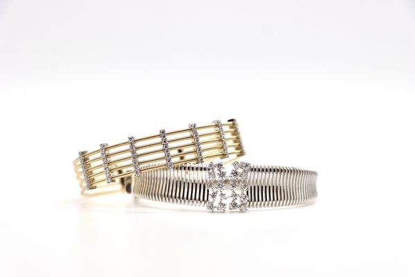 Chaplin's Jewelry by null