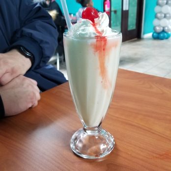 Mission Mofongo & Mas - Pina colada frappe. - Puerto Rican Near Me - Harrisburg, Pennsylvania