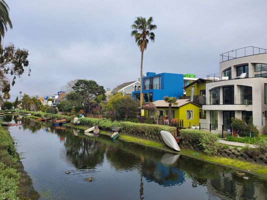 Venice Canals by null