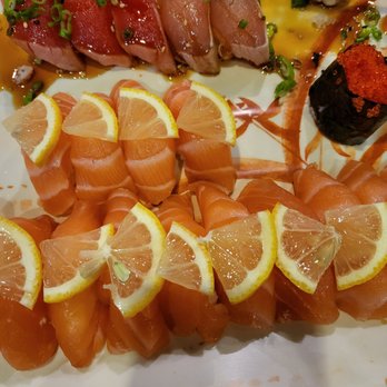 Ijji Sushi - Salmon and Yellow tail was delicious - Sushi Bars Near Me - Sparks, Nevada