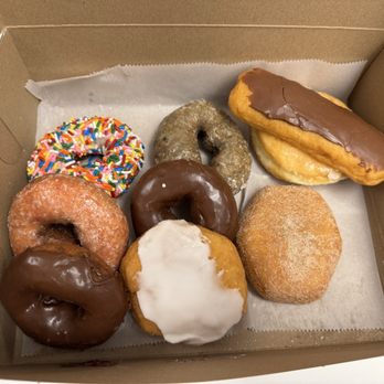 Looney Baker - Donuts Near Me - Livonia, Michigan Looney Baker - Donuts Near Me - Livonia, Michigan