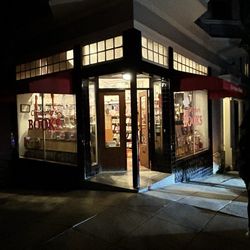 Christopher's Books - Outside
