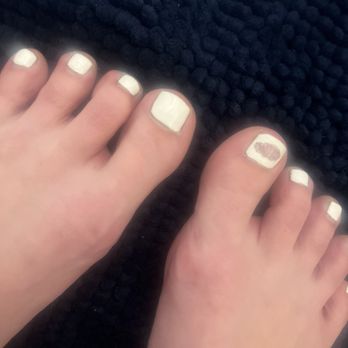 Cosmo Nail Bar - Pedicure from He*l - Nail Salons Near Me - Newport Beach, California