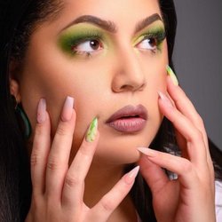Beelaxation Aesthetics & Natural Healing - Honeybee Makeup Artistry