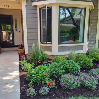 Visionary Landscaping - Landscape Architects or Designers Near Me - Zion, Illinois Visionary Landscaping - Landscape Architects or Designers Near Me - Zion, Illinois