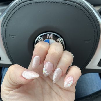Milan Nails - Nail Salons Near Me - Wyckoff, New Jersey