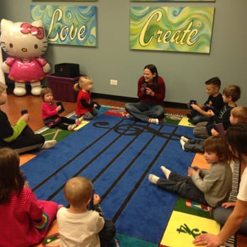 Ms. Clara's Joyful Learning Center - Perfect Party Activity - Singing with Miss Clara - Musical Instruments & Teachers Near Me - Brookfield, Illinois