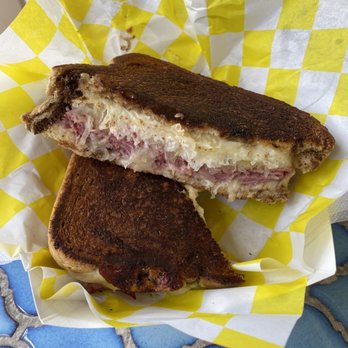 REO Cheesewagon - Reuben - Food Trucks Near Me - Maryville, Tennessee REO Cheesewagon - Reuben - Food Trucks Near Me - Maryville, Tennessee
