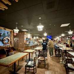The Kickin' Crab - Inside