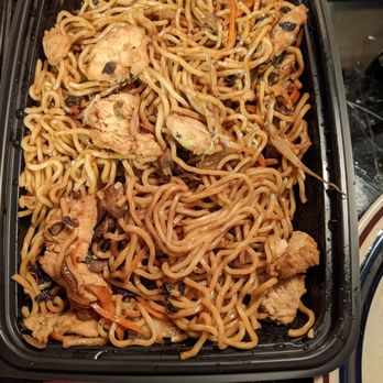P.F. Chang's - Chicken Lo Mein - Chinese Near Me - San Antonio, Texas P.F. Chang's - Chicken Lo Mein - Chinese Near Me - San Antonio, Texas