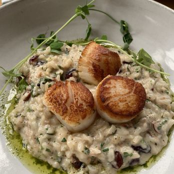 East Avenue - Rabbit scallops risotto - American Near Me - New Glasgow, Nova Scotia