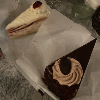 Astoria Pastry Shop - Chocolate torte and raspberry cheesecake - Bakeries Near Me - Royal Oak, Michigan