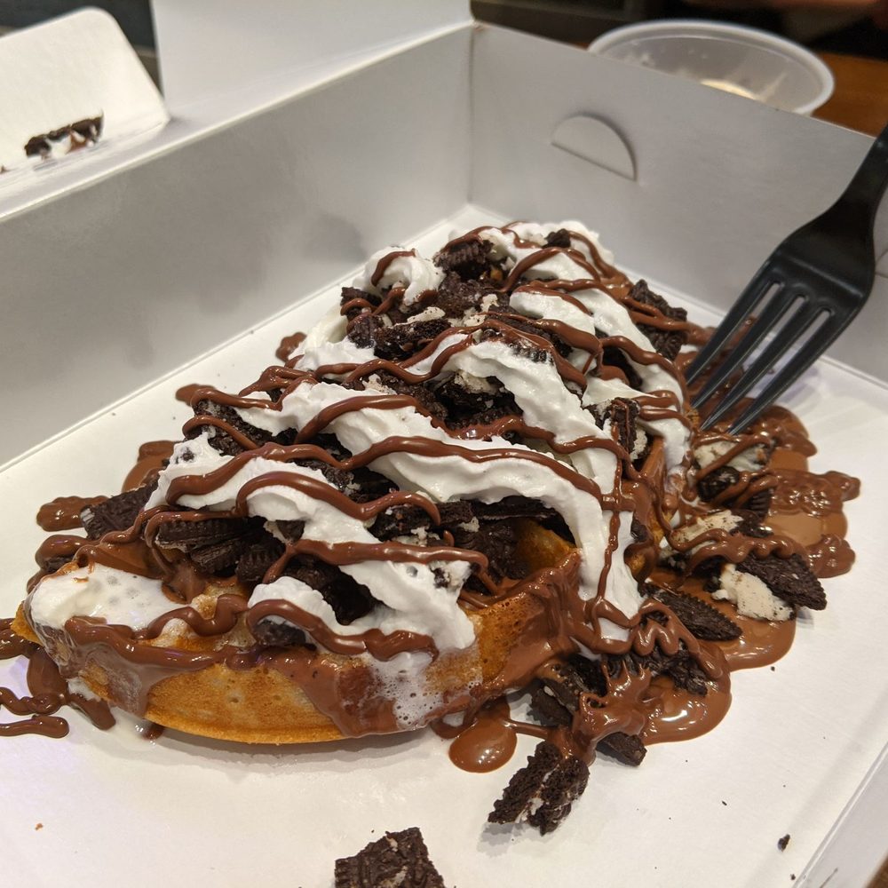 Leyra Chocolate - Oreo waffle with whipped cream ( ice cream is on the side ) - Desserts Near Me - Cliffside Park , New Jersey Leyra Chocolate - Oreo waffle with whipped cream ( ice cream is on the side ) - Desserts Near Me - Cliffside Park , New Jersey