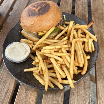 Lost Parrot Cafe - Smash burger + cilantro lime fries. - Breakfast & Brunch Near Me - South Pasadena, California Lost Parrot Cafe - Smash burger + cilantro lime fries. - Breakfast & Brunch Near Me - South Pasadena, California