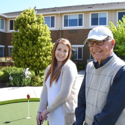 Carlton Senior Living Elk Grove - Maintain your independence in a carefree and active community that offers a variety of conveniences and opportunities to socialize.