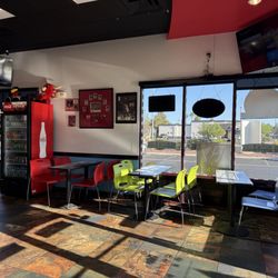 Chicago’s Best - Interior Photo