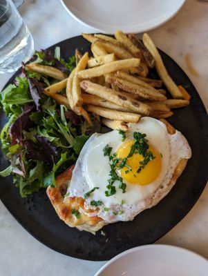 Côte Ouest Bistro by null