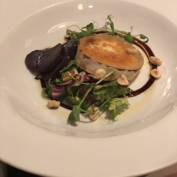 Kings Arms Hotel - Baked goat cheese and beet salad - Hotels Near Me - Cheltenham, GLS