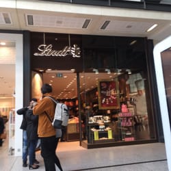 Lindt