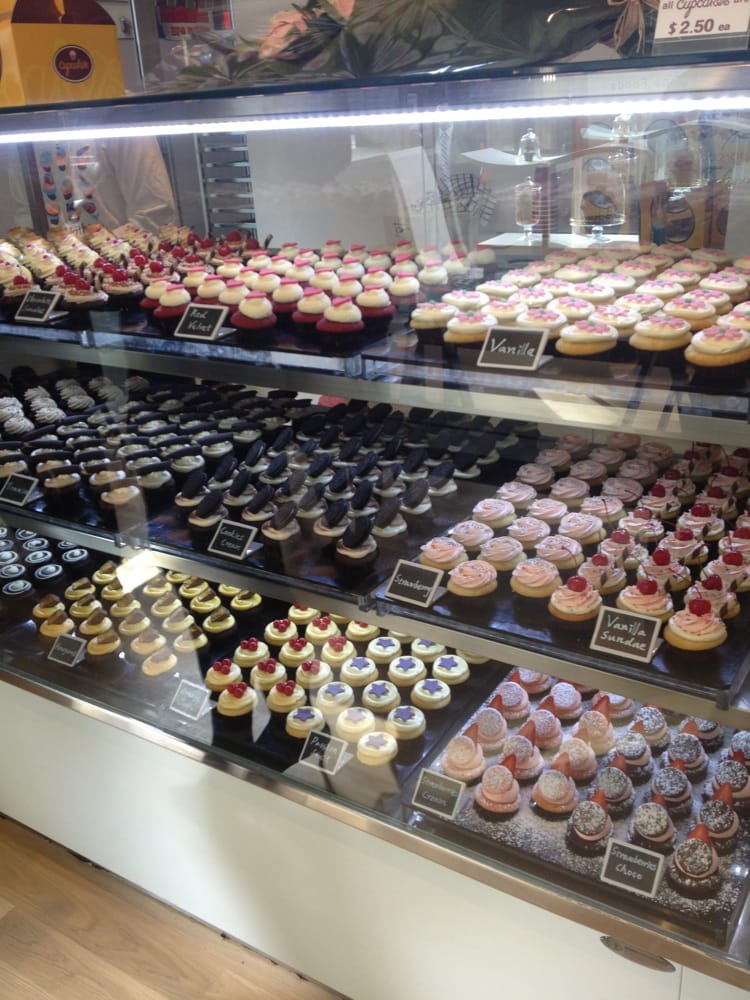 CUPCAKES ON PITT 3/353 Little Collins St, Melbourne Victoria