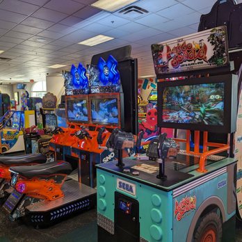 Chuck E. Cheese - Pizza Near Me - Orange, California Chuck E. Cheese - Pizza Near Me - Orange, California