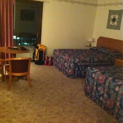 Cascades Lodge