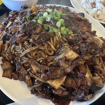 Wooree Bahnjeom - Jjajang platter - Chinese Near Me - Federal Way, Washington Wooree Bahnjeom - Jjajang platter - Chinese Near Me - Federal Way, Washington