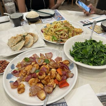 Mama Lu’s Dumpling House - Chinese Near Me - Alhambra, California Mama Lu’s Dumpling House - Chinese Near Me - Alhambra, California