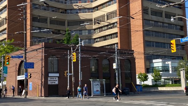 Toronto Western Hospital by null