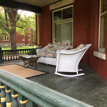 The Painted Lady - The porch at the Painted Lady invites you to relax, slow down! - Bed & Breakfast Near Me - Ottawa, Kansas